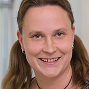 kirsi-koristo-turun-lvipiste-300x300