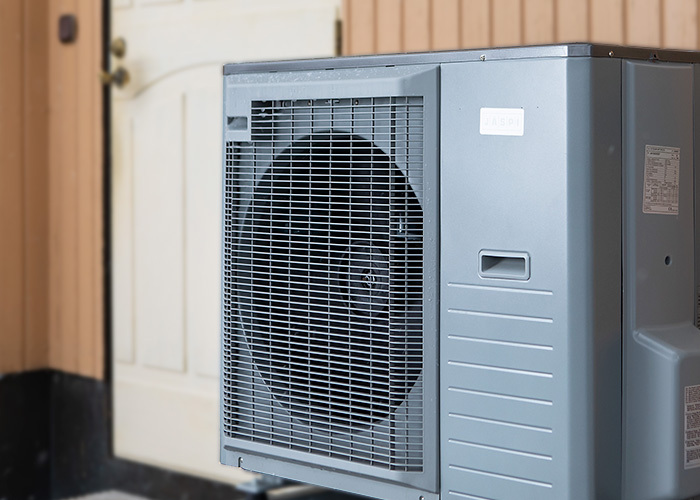 hanakat-ilma-vesilampopumppu-1-700x500px